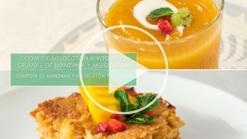 Copa de melocotón y yogur y crumble de manzana y melocotón