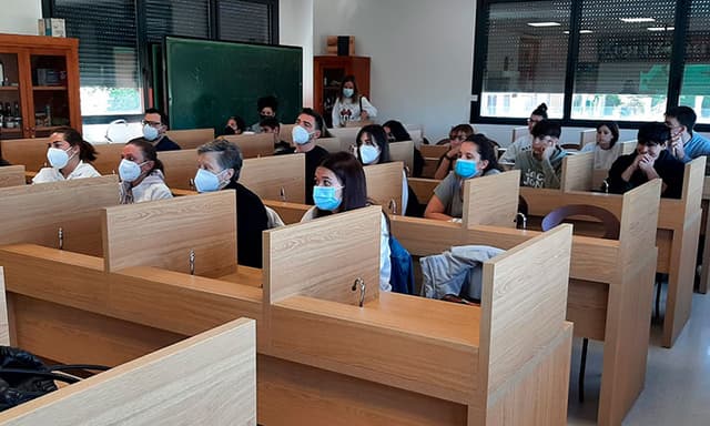 Taller de “Humanismo Gastronómico y disfagia” en la Escuela de Hoteleria de Huesca